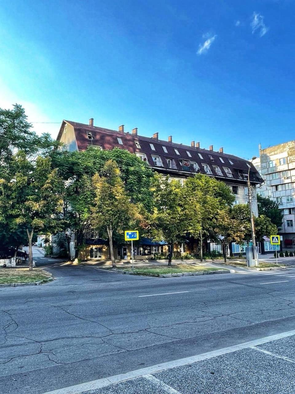 Apartament Lovely In *